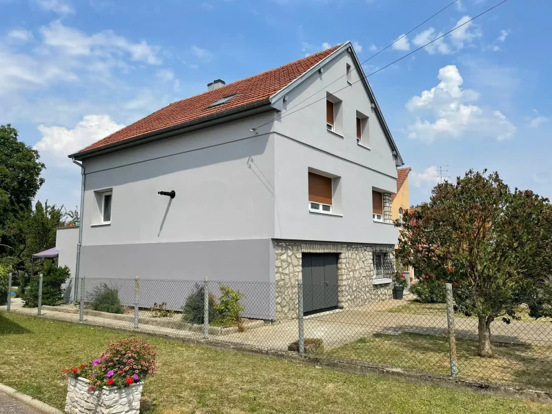 Résultat final après isolation thermique d’une maison individuelle à Sarrebourg – Est Ravalement